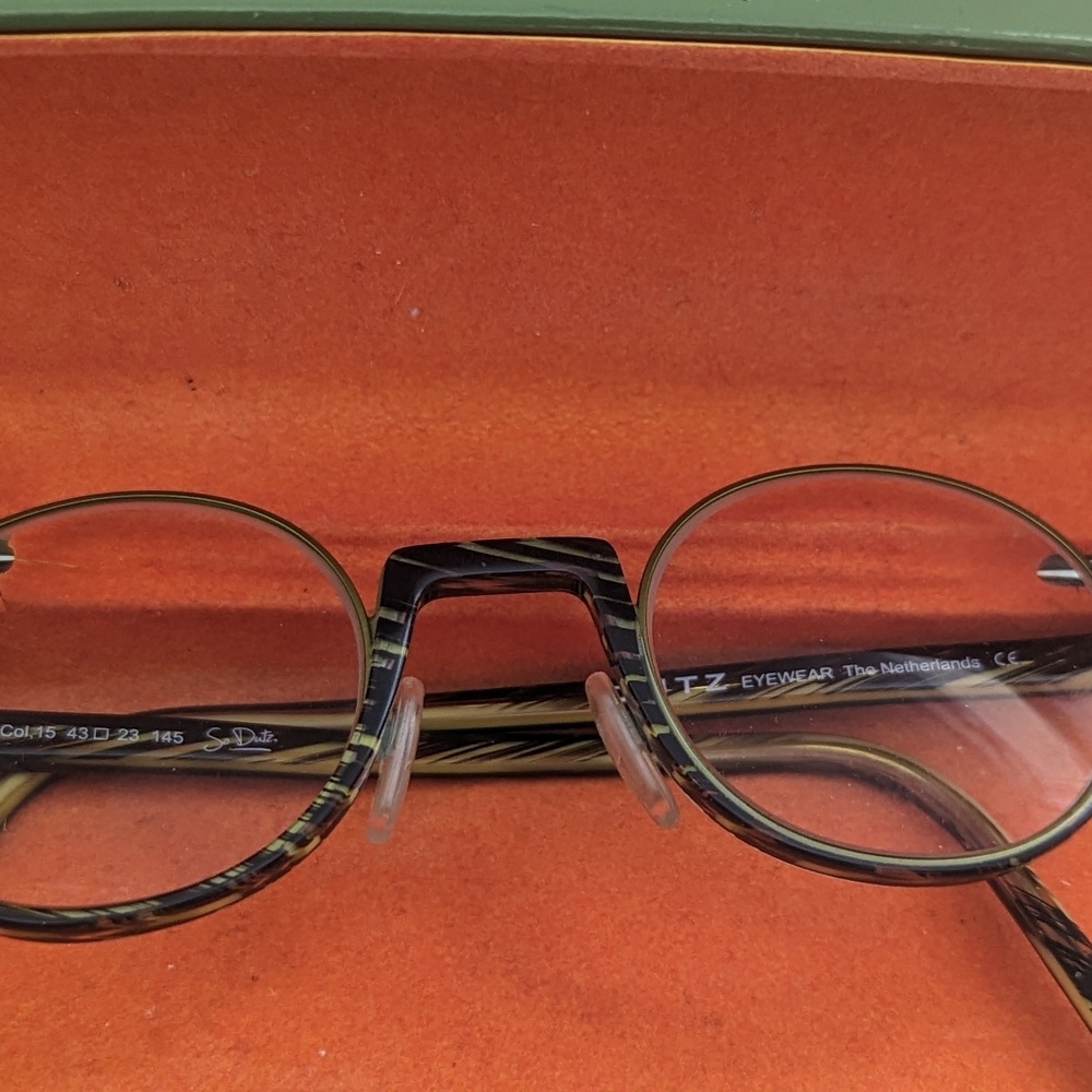 Dutz eyeglass frames